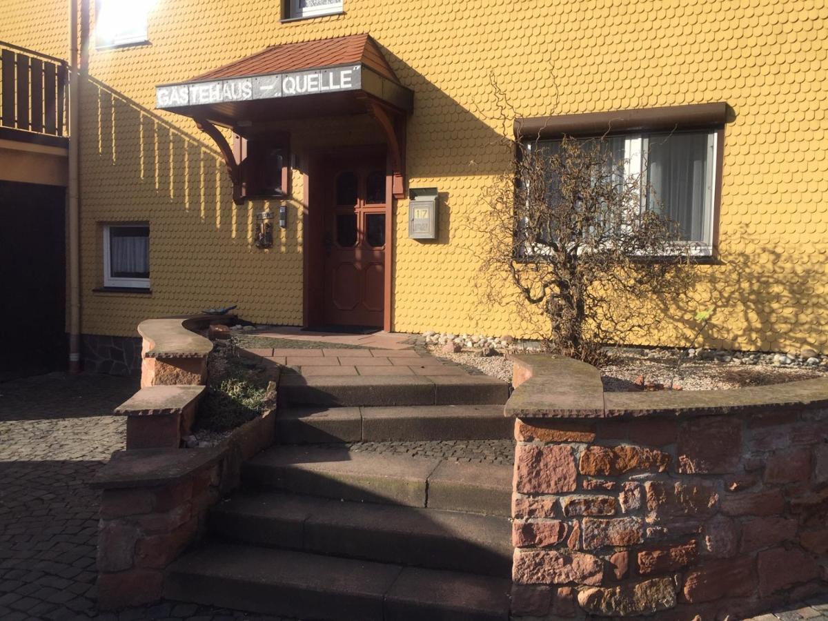 Gaestehaus Zur Quelle Wächtersbach Exteriör bild