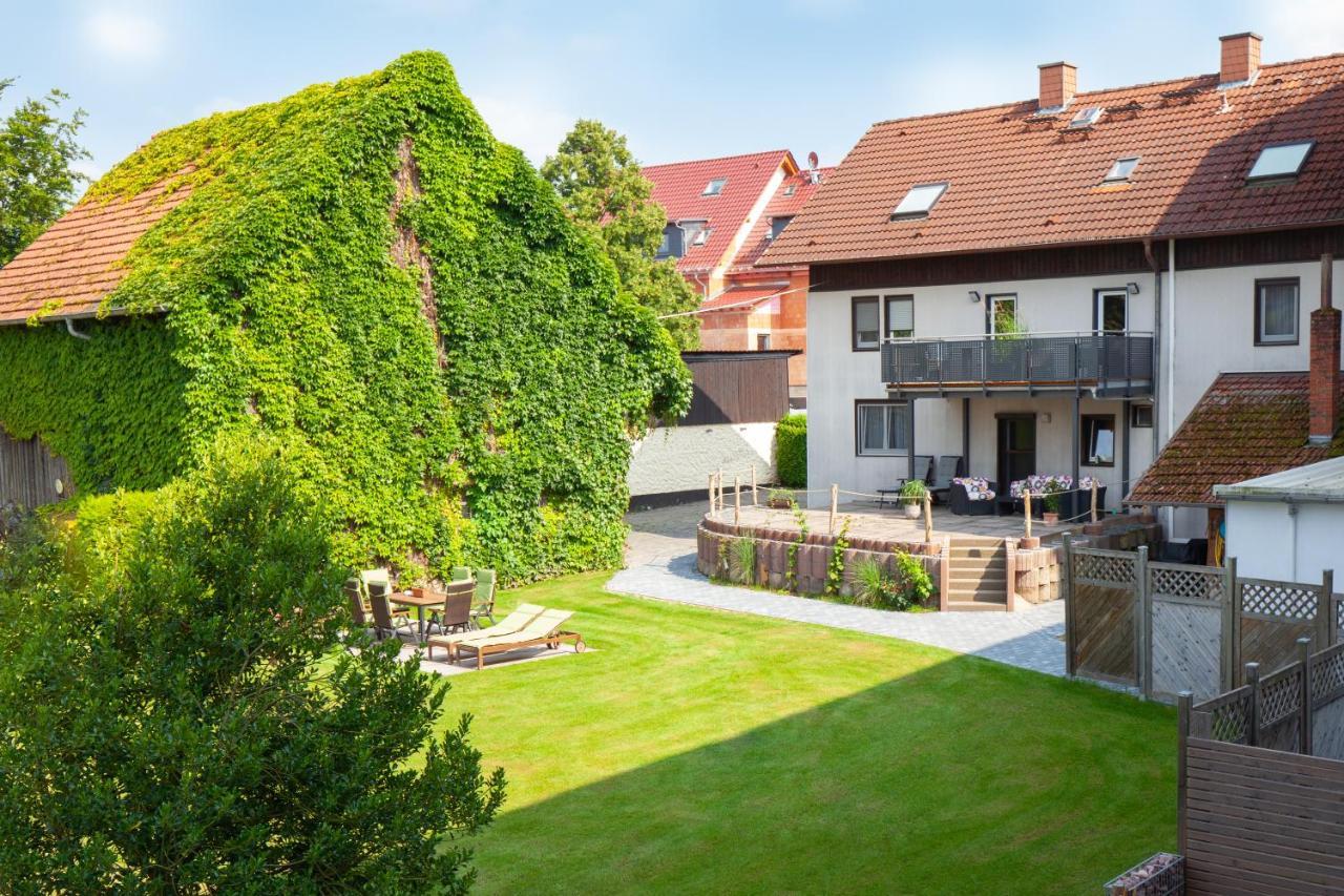 Gaestehaus Zur Quelle Wächtersbach Exteriör bild