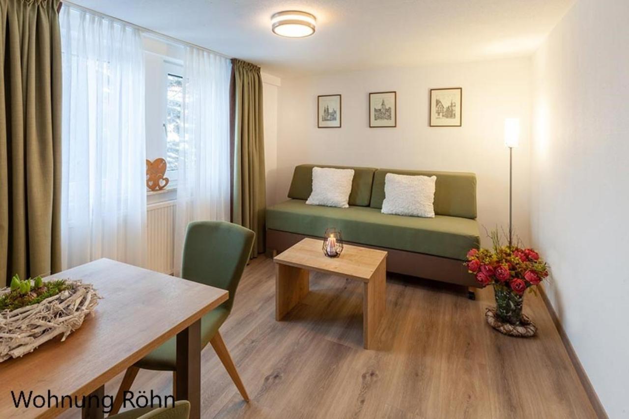 Gaestehaus Zur Quelle Wächtersbach Exteriör bild