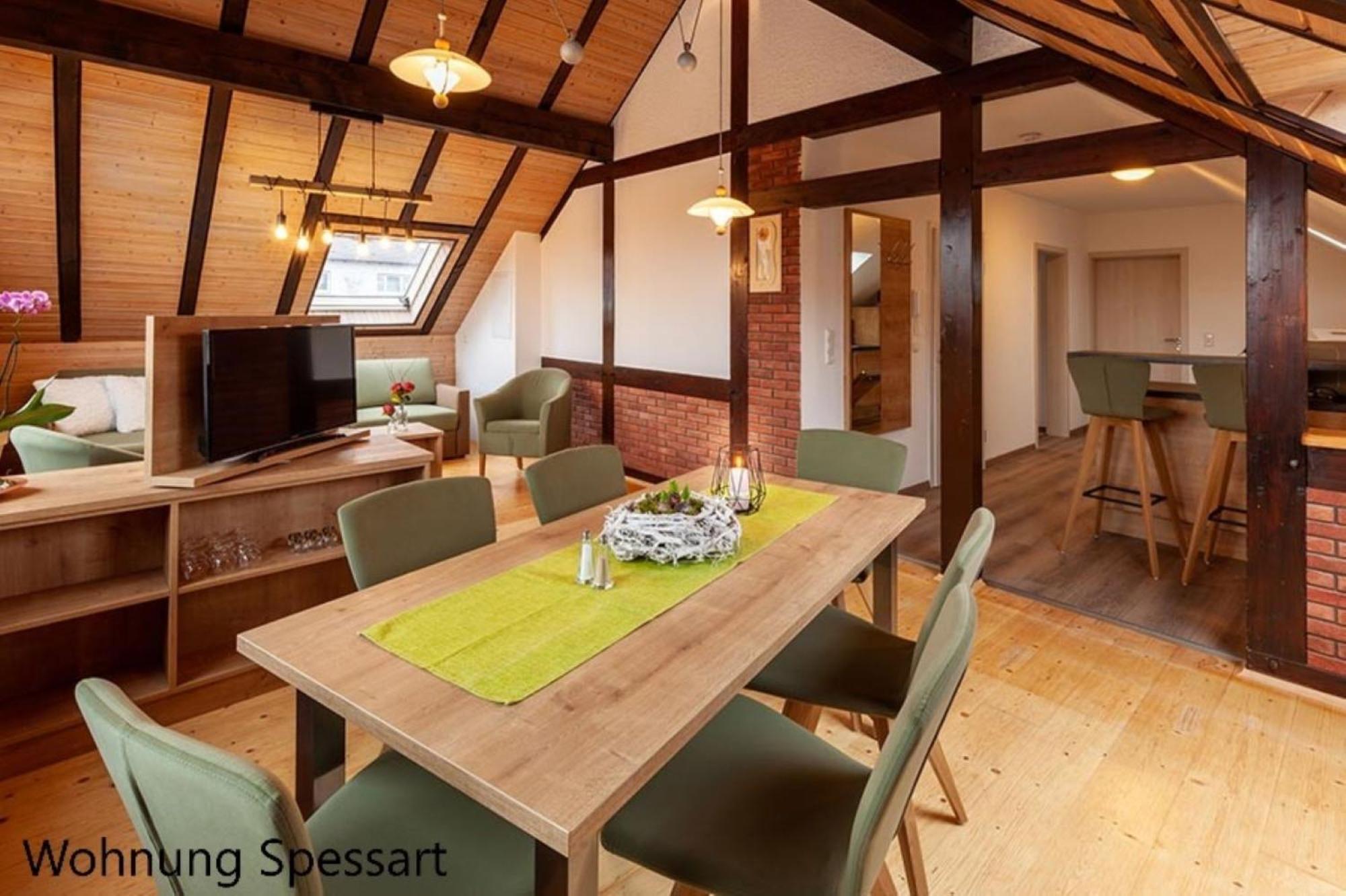 Gaestehaus Zur Quelle Wächtersbach Exteriör bild